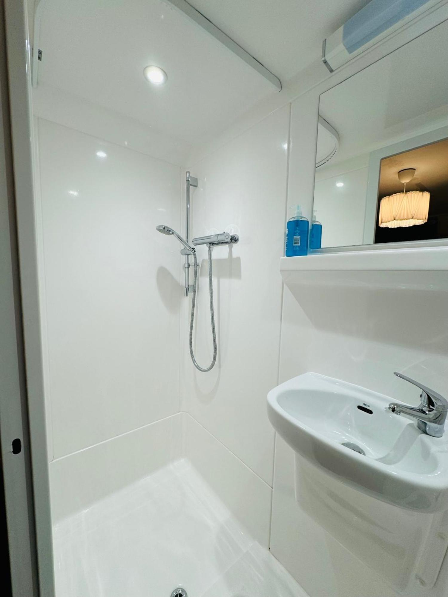 Отель The Beverley House Лондон